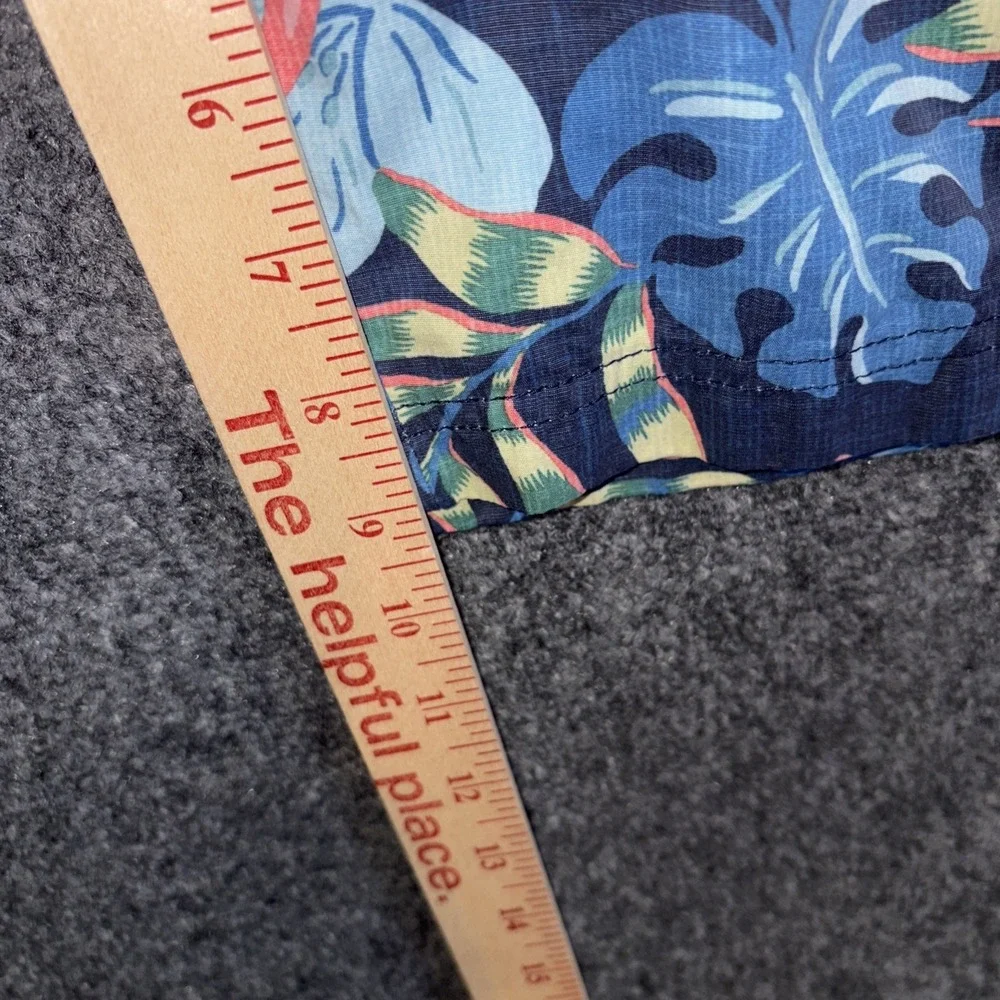American Eagle Men Size S Blue Floral Polyester Blend Swim‎ Beach Board Shorts